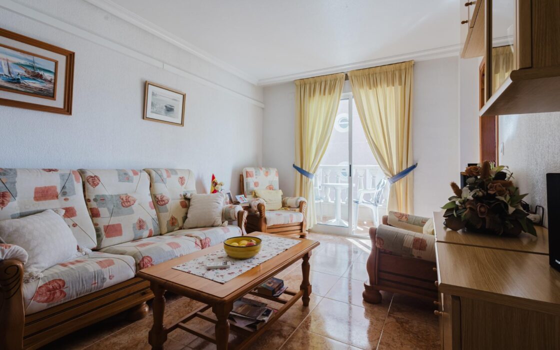 Апартаменты 81 кв.м в Торревьехе 550 м до моря с террасой