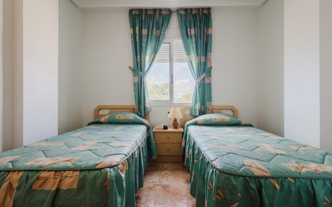 Апартаменты 81 кв.м в Торревьехе 550 м до моря с террасой