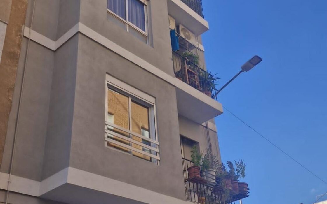 Уютная квартира 95 кв.м в Каролинас Бахас, Аликанте, с террасой