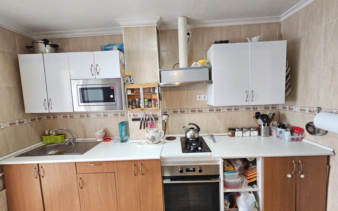 Уютная квартира 95 кв.м в Каролинас Бахас, Аликанте, с террасой