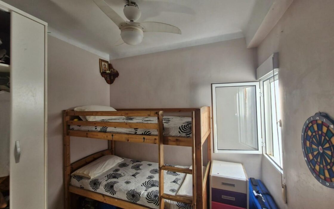 Уютная квартира 95 кв.м в Каролинас Бахас, Аликанте, с террасой