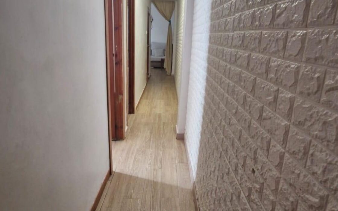 Уютная квартира 95 кв.м в Каролинас Бахас, Аликанте, с террасой