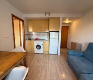 Апартаменты 27 кв.м в Торревьехе, 800 м до моря с террасой