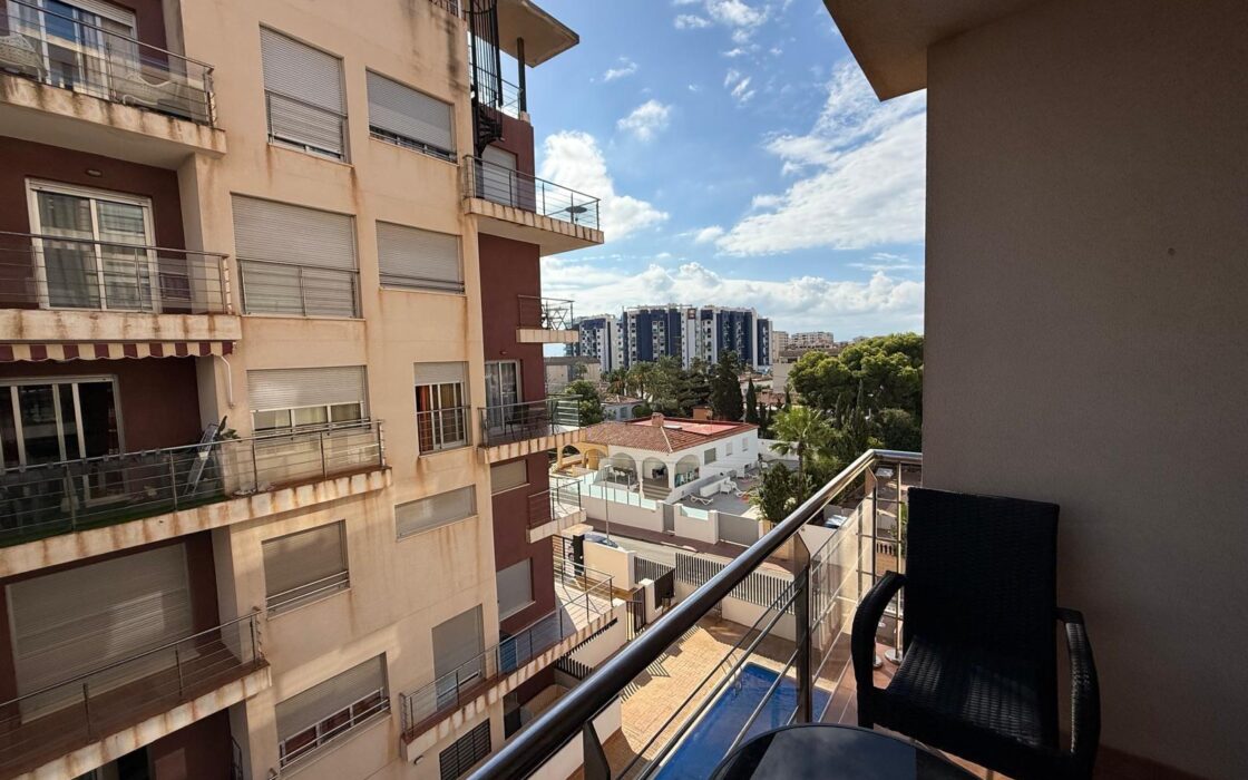 Апартаменты 55 кв.м в Торревьехе, 200 м до моря