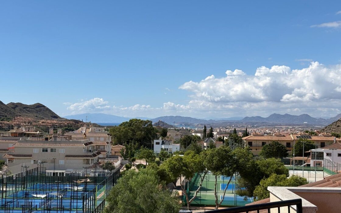 Квартира в Агилесе 96 кв.м с 2 спальнями у моря