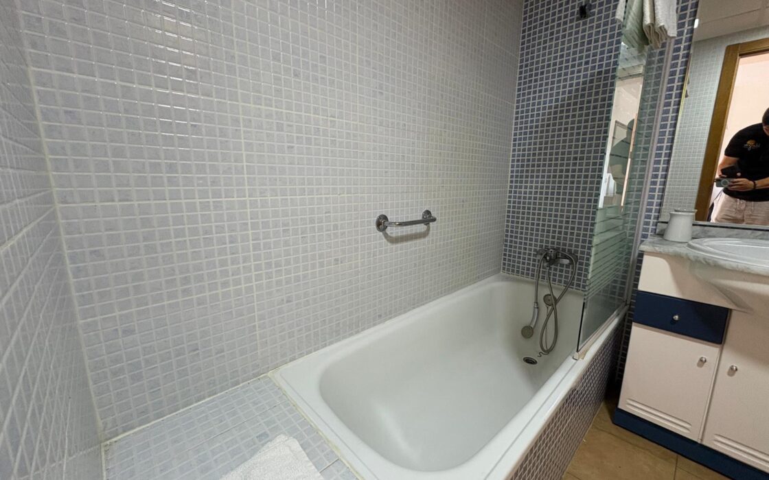 Квартира в Агилесе 96 кв.м с 2 спальнями у моря