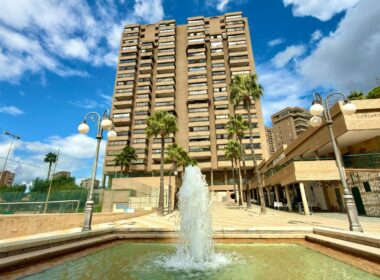 Апартамент в Бенидормі 48 кв.м біля моря з терасою та видом