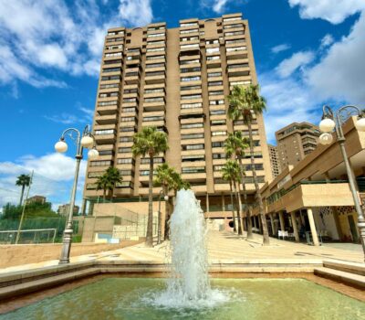 Апартамент в Бенидормі 48 кв.м біля моря з терасою та видом