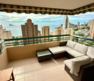 Апартамент в Бенидорме 48 кв.м у моря с террасой и видом