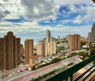 Апартамент в Бенидорме 48 кв.м у моря с террасой и видом