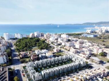 Таунхаус у моря в Пальме, 3-4 спальни, новобудова