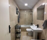 Апартаменти 67 кв.м в Бенідормі з терасою біля моря