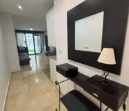 Апартаменти 67 кв.м в Бенідормі з терасою біля моря