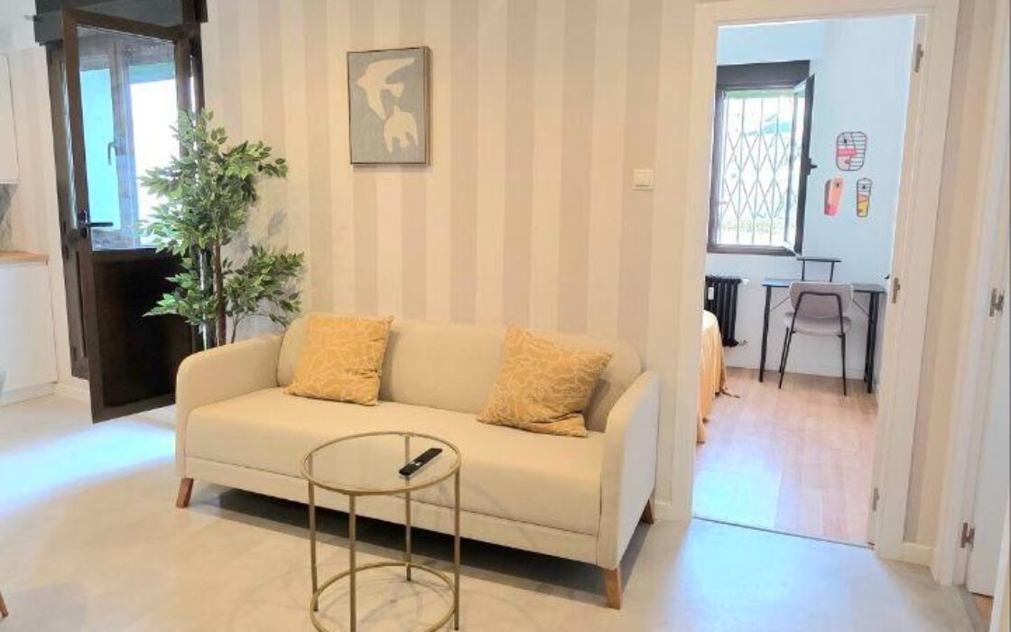 Апартаменты в Овьедо 87 кв.м с террасой и лифтом