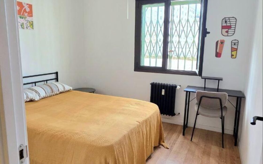 Апартаменты в Овьедо 87 кв.м с террасой и лифтом