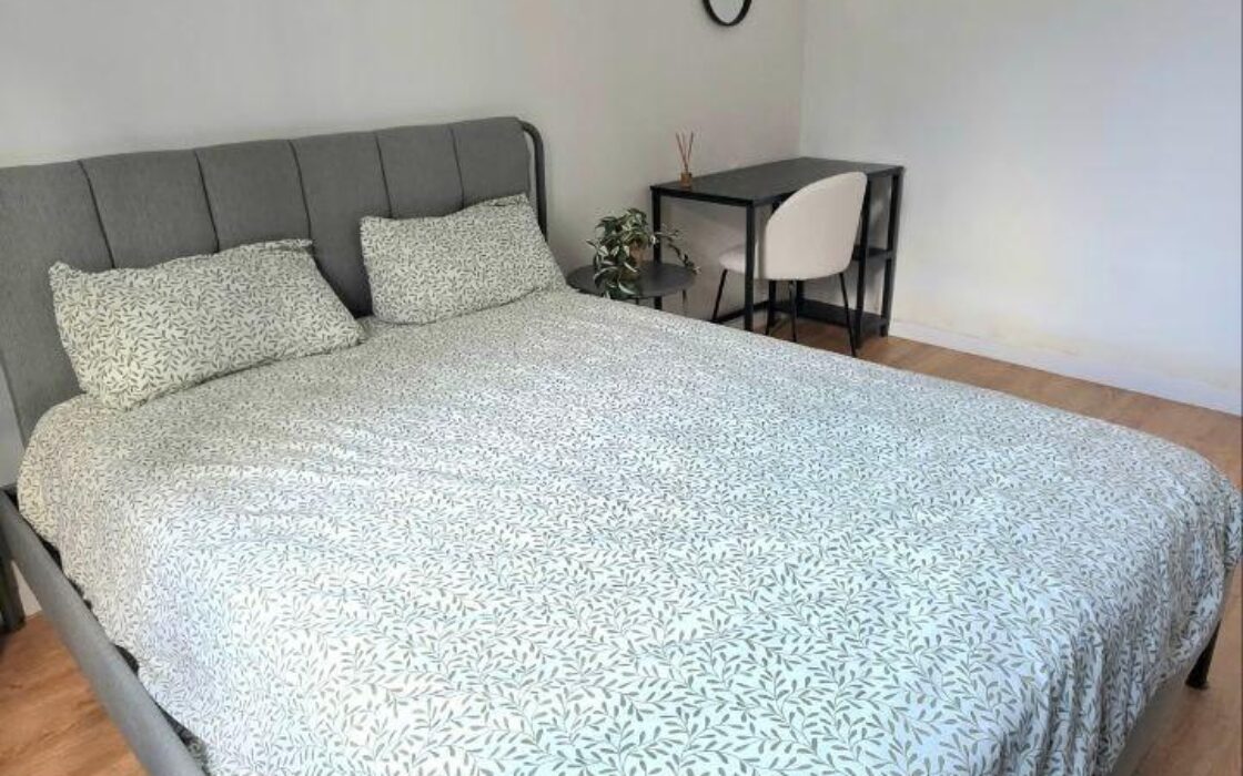 Апартаменты в Овьедо 87 кв.м с террасой и лифтом