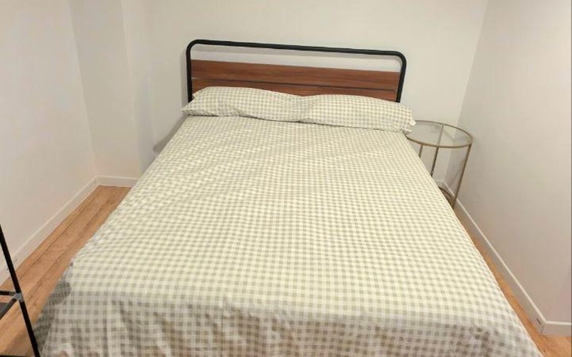 Апартаменты в Овьедо 87 кв.м с террасой и лифтом