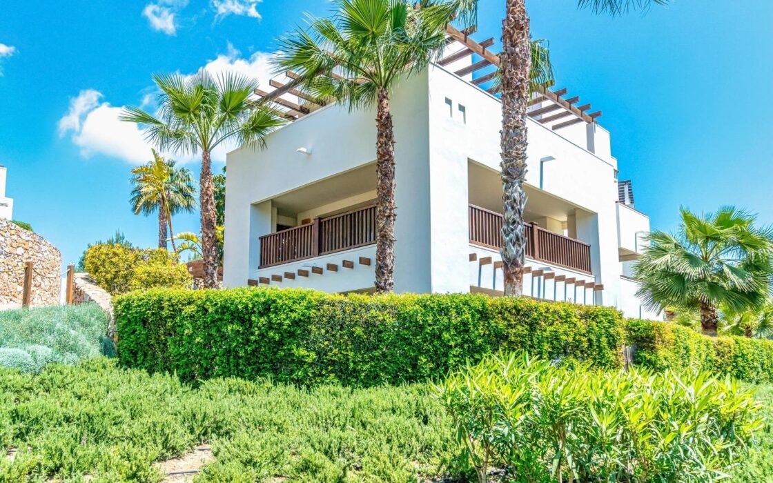 Продаётся Апартамент в Ориуэле 191 кв.м с террасой и бассейном