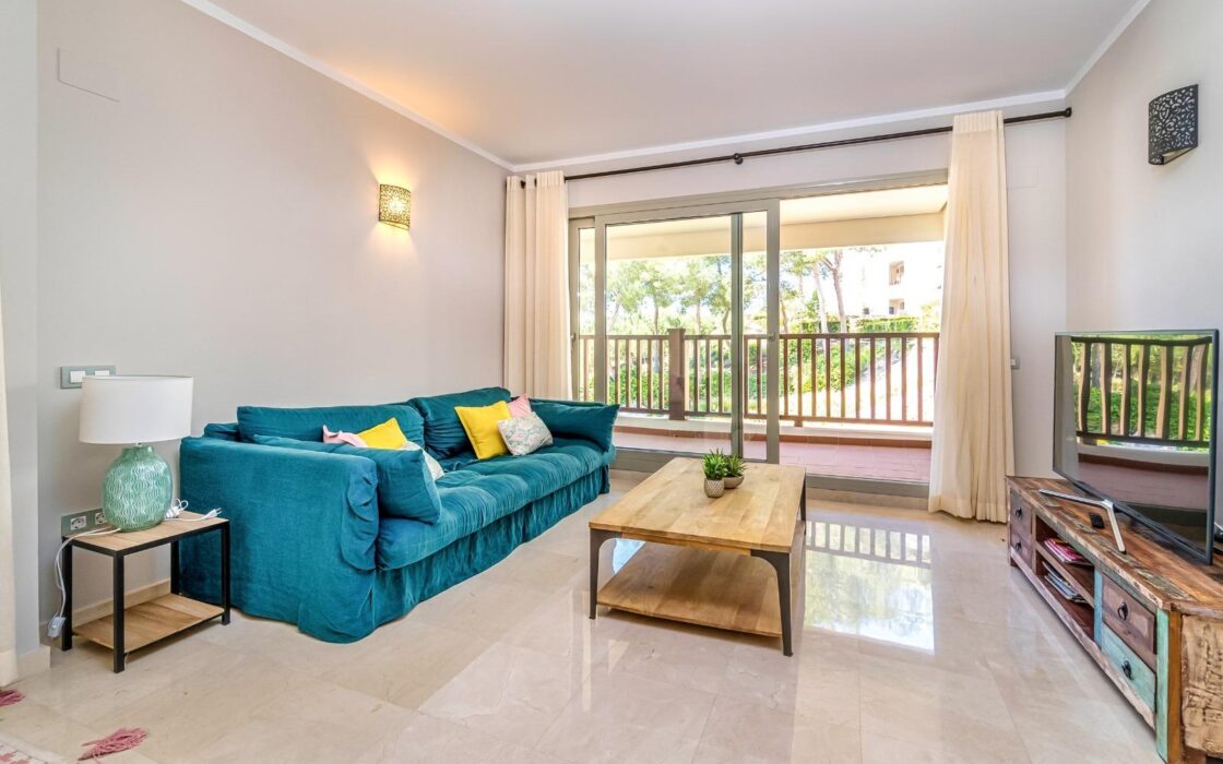 Продаётся Апартамент в Ориуэле 191 кв.м с террасой и бассейном