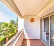 Продаётся Апартамент в Ориуэле 191 кв.м с террасой и бассейном