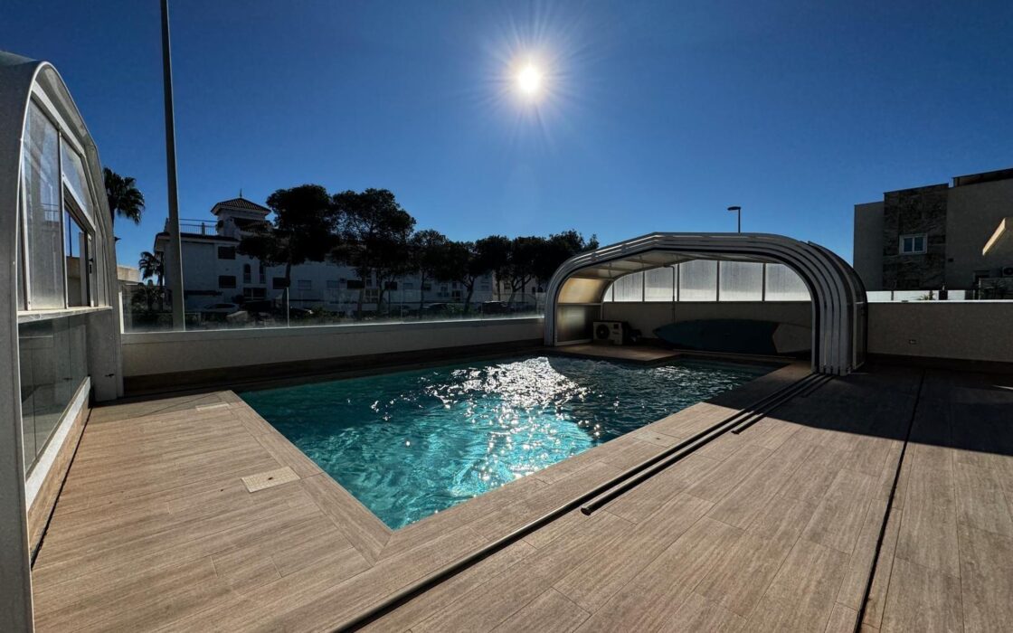 Вілла з панорамним видом на море в Ориуела Коста 349 кв.м