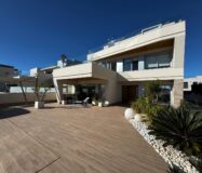 Вілла з панорамним видом на море в Ориуела Коста 349 кв.м