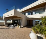 Вілла з панорамним видом на море в Ориуела Коста 349 кв.м