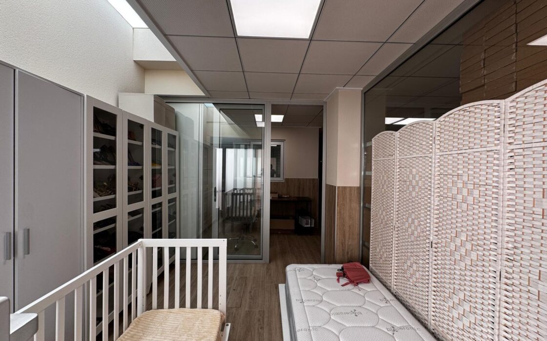 Вілла з панорамним видом на море в Ориуела Коста 349 кв.м