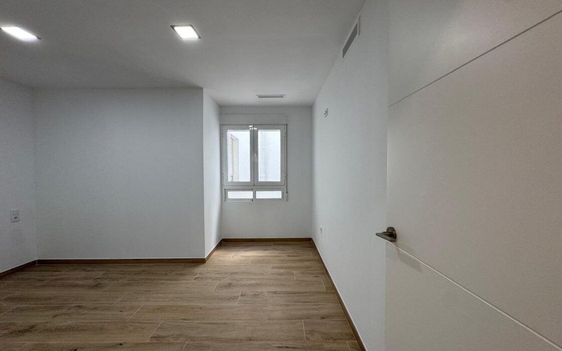 Квартира у пляжа Ла Мата с видом на море 105 кв.м 3 спальни