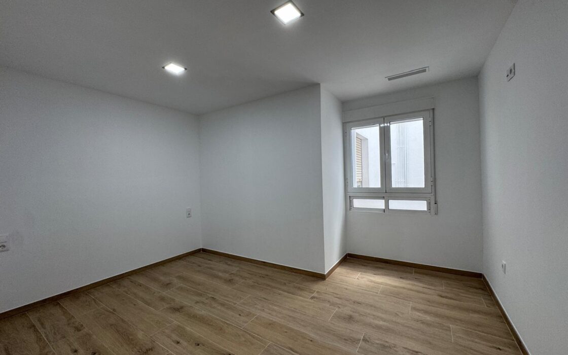 Квартира у пляжа Ла Мата с видом на море 105 кв.м 3 спальни