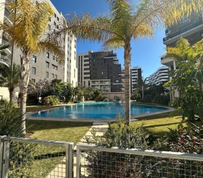 Продаються Апартаменти в Аликанте у Моря 100 кв.м з Террасою