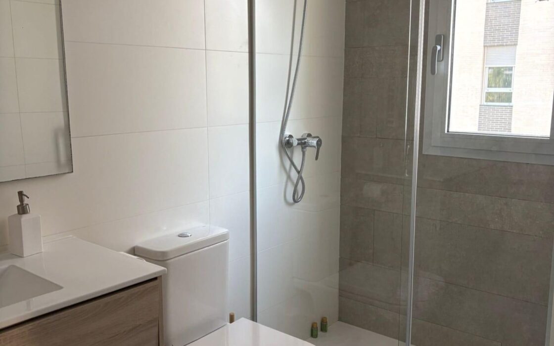 Продаются Апартаменты в Аликанте у Моря 100 кв.м с Террасой