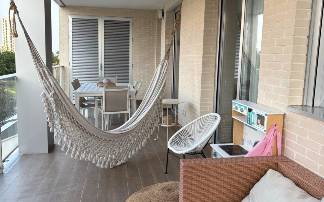 Продаются Апартаменты в Аликанте у Моря 100 кв.м с Террасой