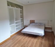 Апартаменты в Mieres 92 кв.м с балконом и 4 комнатами