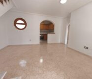 Дом в Ориуэле 76 кв.м с террасой в 3 км от моря