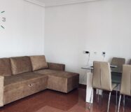 Апартаменты в Торревьехе 72 кв.м у моря с лифтом