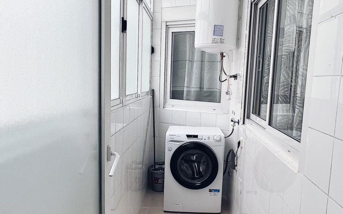 Апартаменты в Торревьехе 72 кв.м у моря с лифтом