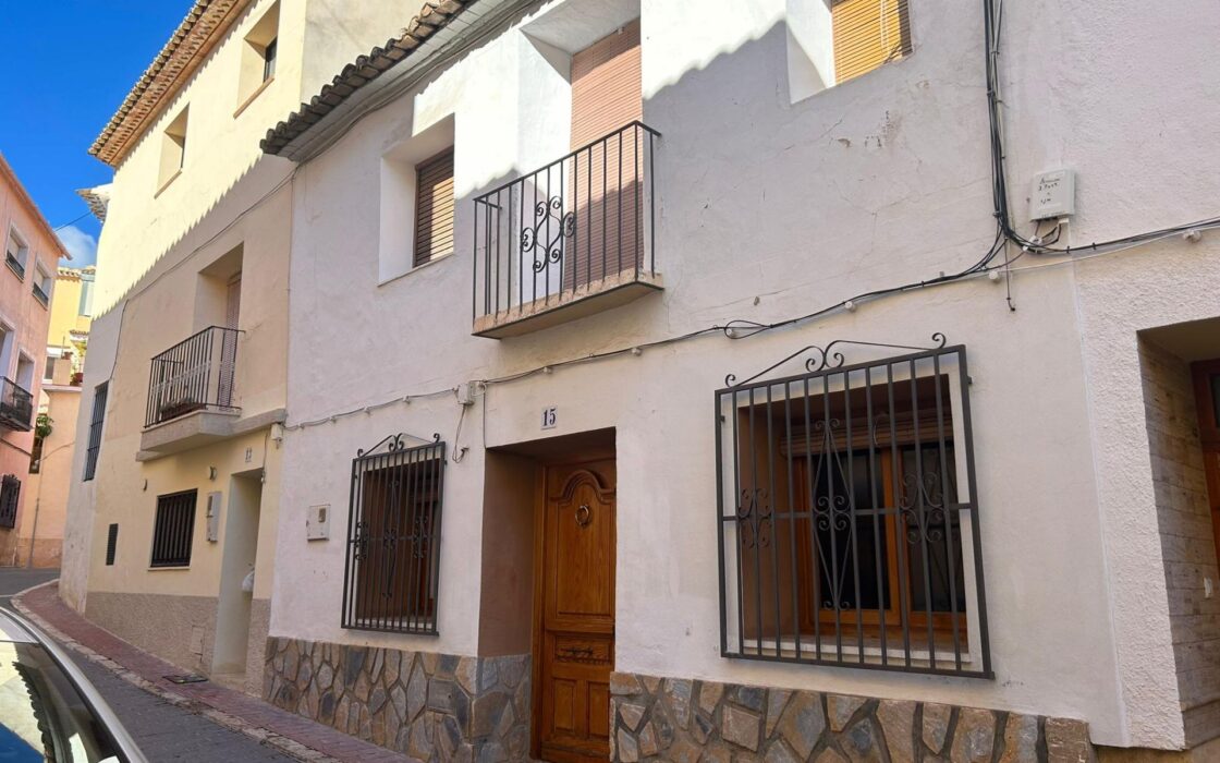 Будинок в Полопе, Аликанте, 3 спальні з терасою 242 кв.м.