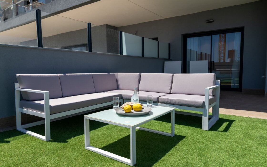 Нові квартири біля моря в Гран-Алаканте, 2-3 кімнати, 96 кв.м.