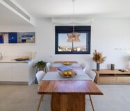 Нові квартири біля моря в Гран-Алаканте, 2-3 кімнати, 96 кв.м.