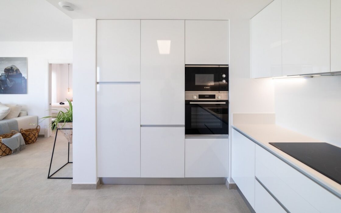 Нові квартири біля моря в Гран-Алаканте, 2-3 кімнати, 96 кв.м.