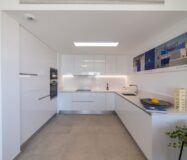 Нові квартири біля моря в Гран-Алаканте, 2-3 кімнати, 96 кв.м.