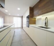 Будинок в Мутсамеле, 197 кв.м, 7 кімнат, тераса та барбекю