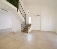 Будинок в Мутсамеле, 197 кв.м, 7 кімнат, тераса та барбекю