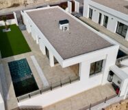 Вілла у Фінестраті 107 кв.м з басейном та видом на море