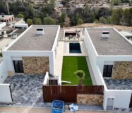 Вілла у Фінестраті 107 кв.м з басейном та видом на море