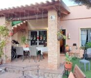 Будинок в Торрев’єсі 69 кв.м з басейном біля моря