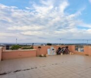 Будинок в Торрев’єсі 69 кв.м з басейном біля моря