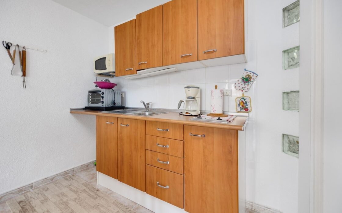 Вилла в Ориуэла Коста 125 кв.м с террасой 3 км до моря