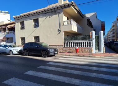 Будинок в Торрев’єсі 116 кв.м, 5 кімнат, вид на море